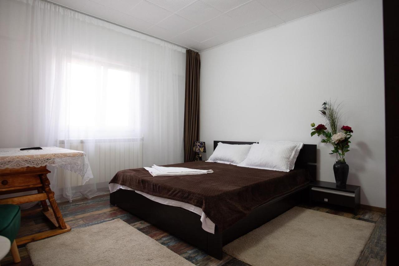 5 Bedrooms Luxury Apartment Villa Bukurešť Exteriér fotografie