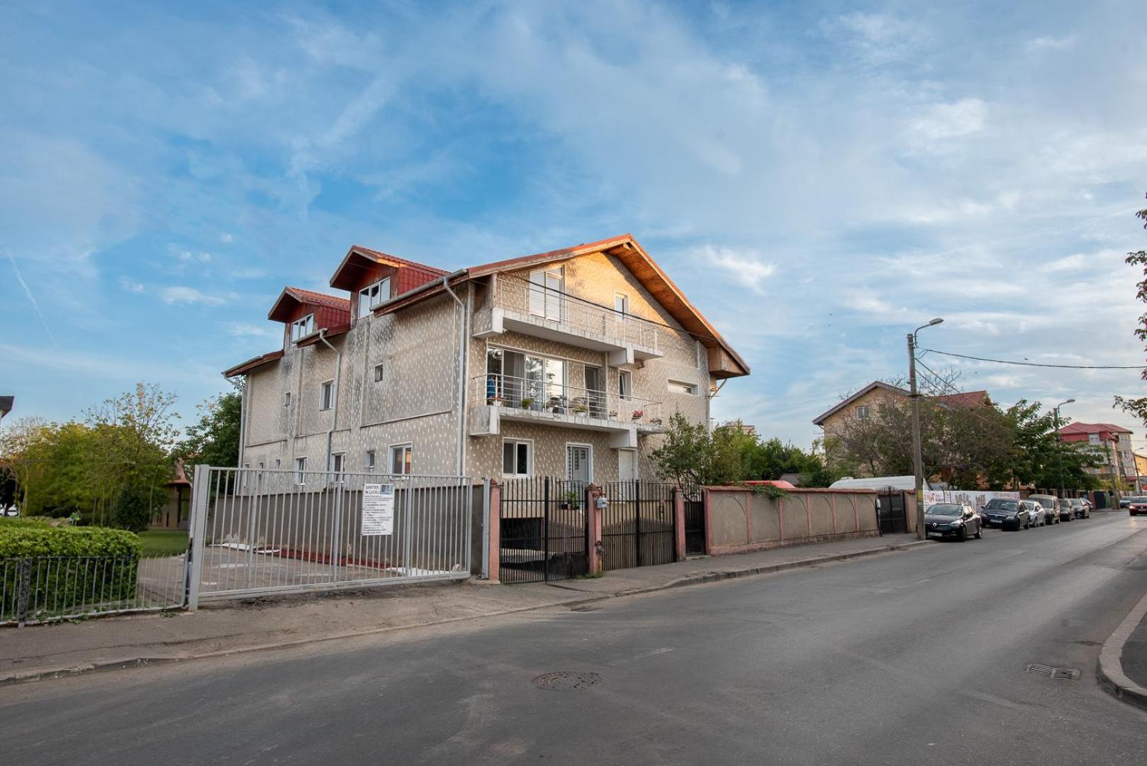 5 Bedrooms Luxury Apartment Villa Bukurešť Exteriér fotografie